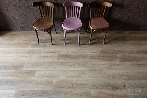 15783-EIR Дуб Амберг