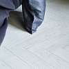 B6201 Chesnut White A